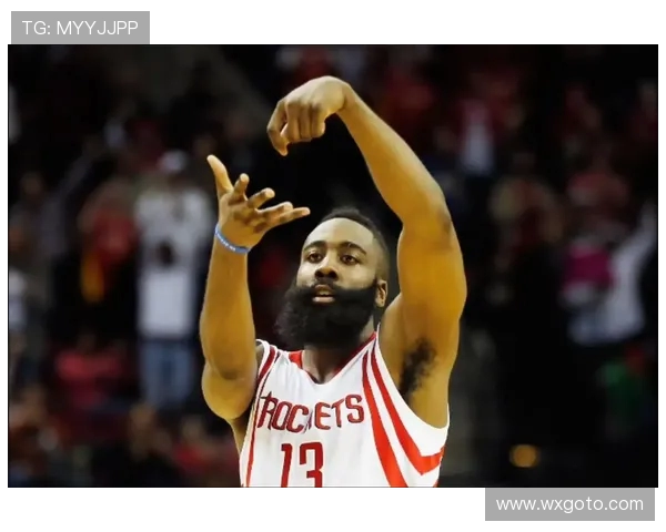 詹姆斯哈登重返巅峰引领球队新篇章再度诠释传奇控卫风采 詹姆斯哈登重返巅峰引领球队新篇章再度诠释传奇控卫风采