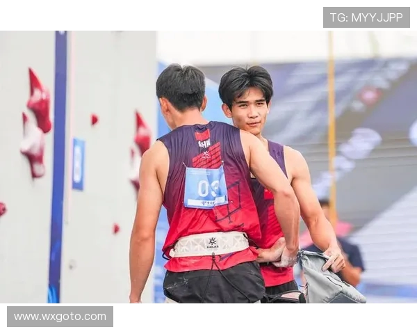 成都攀岩队勇闯世界攀岩锦标赛展现逆袭精神与团队力量