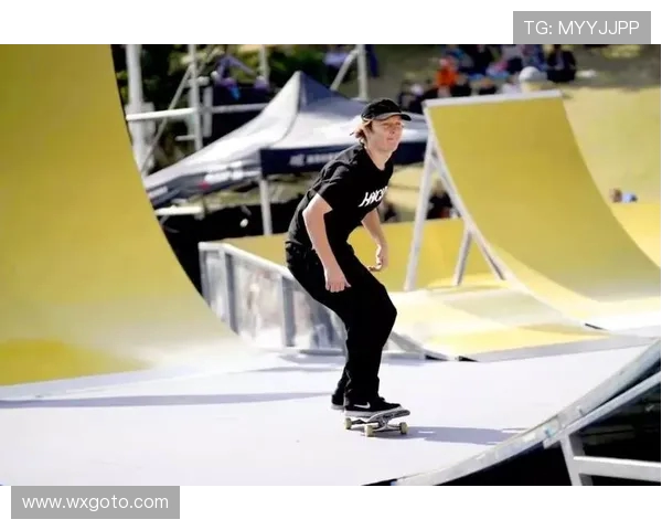 武汉极限运动队在全国街舞大赛中以82分稳居积分榜首位