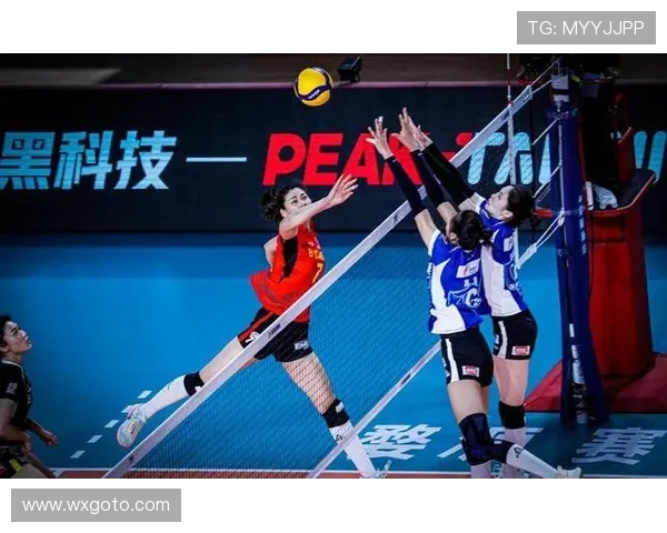 武汉排球队盯防策略分析及其在比赛中的成效与不足之处探讨