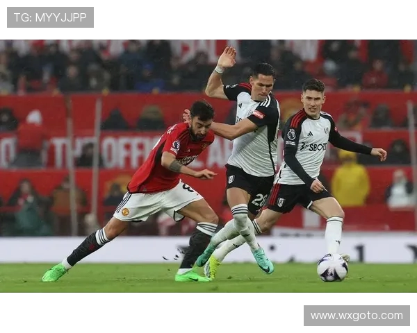 拜仁慕尼黑的辉煌历程与未来展望:从传统豪门到现代足球巨擘 拜仁慕尼黑的辉煌历程与未来展望:从传统豪门到现代足球巨擘