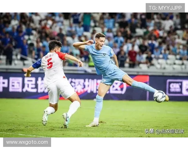 上海绿地申花迎战鹿队全力争胜展现球队实力与激情 上海绿地申花迎战鹿队全力争胜展现球队实力与激情